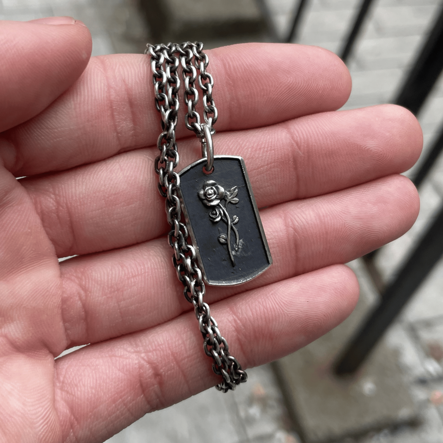 rose tag pendant